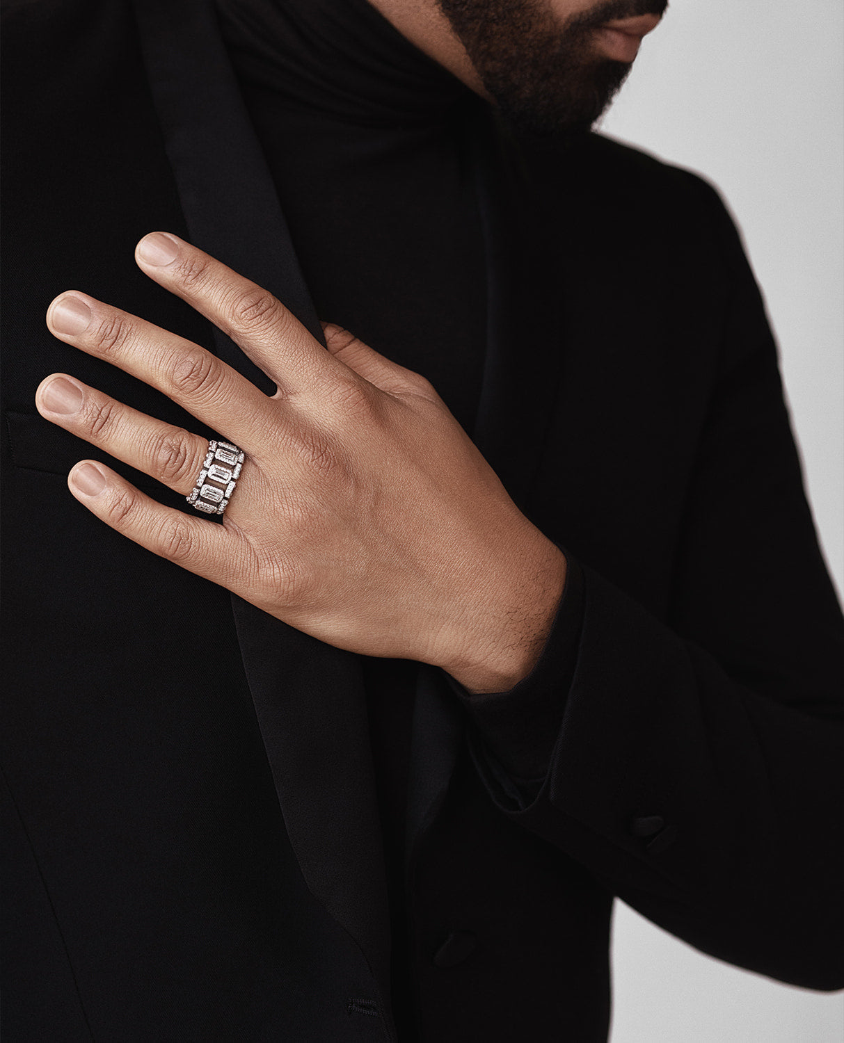 LA PAZ Gold Ring with 3.20ct Diamonds