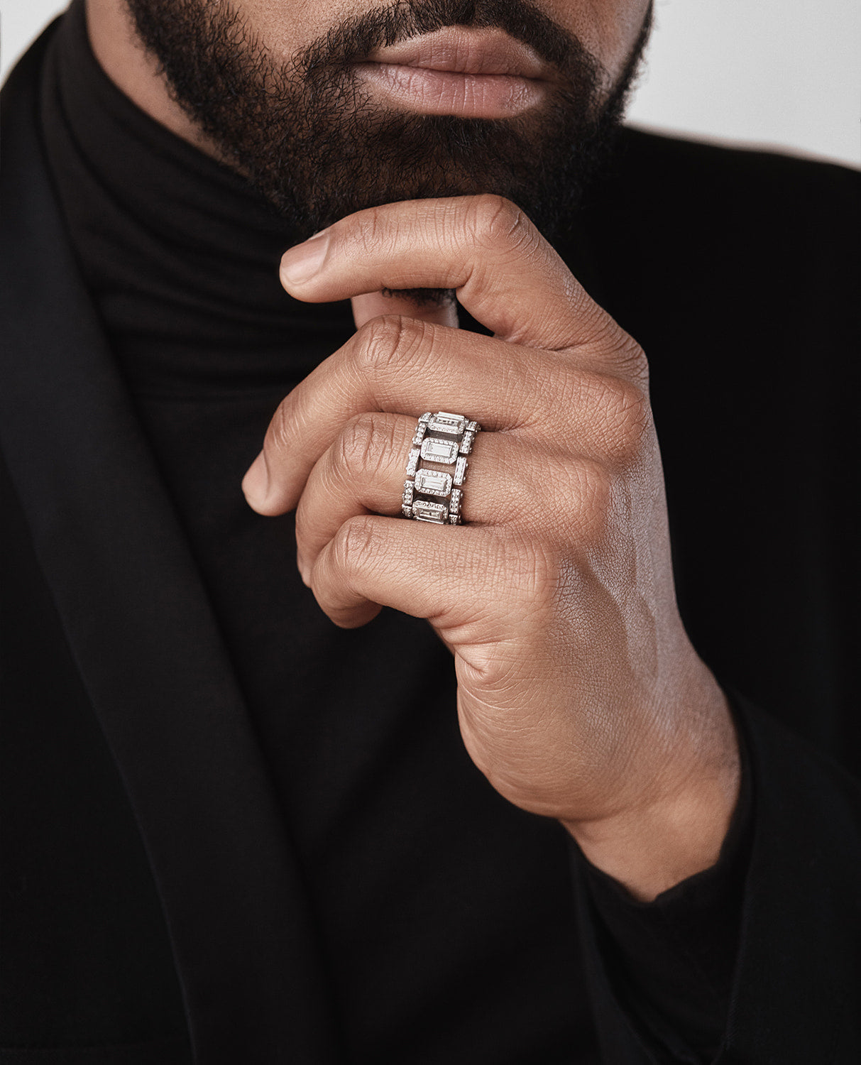 LA PAZ Gold Ring with 3.20ct Diamonds