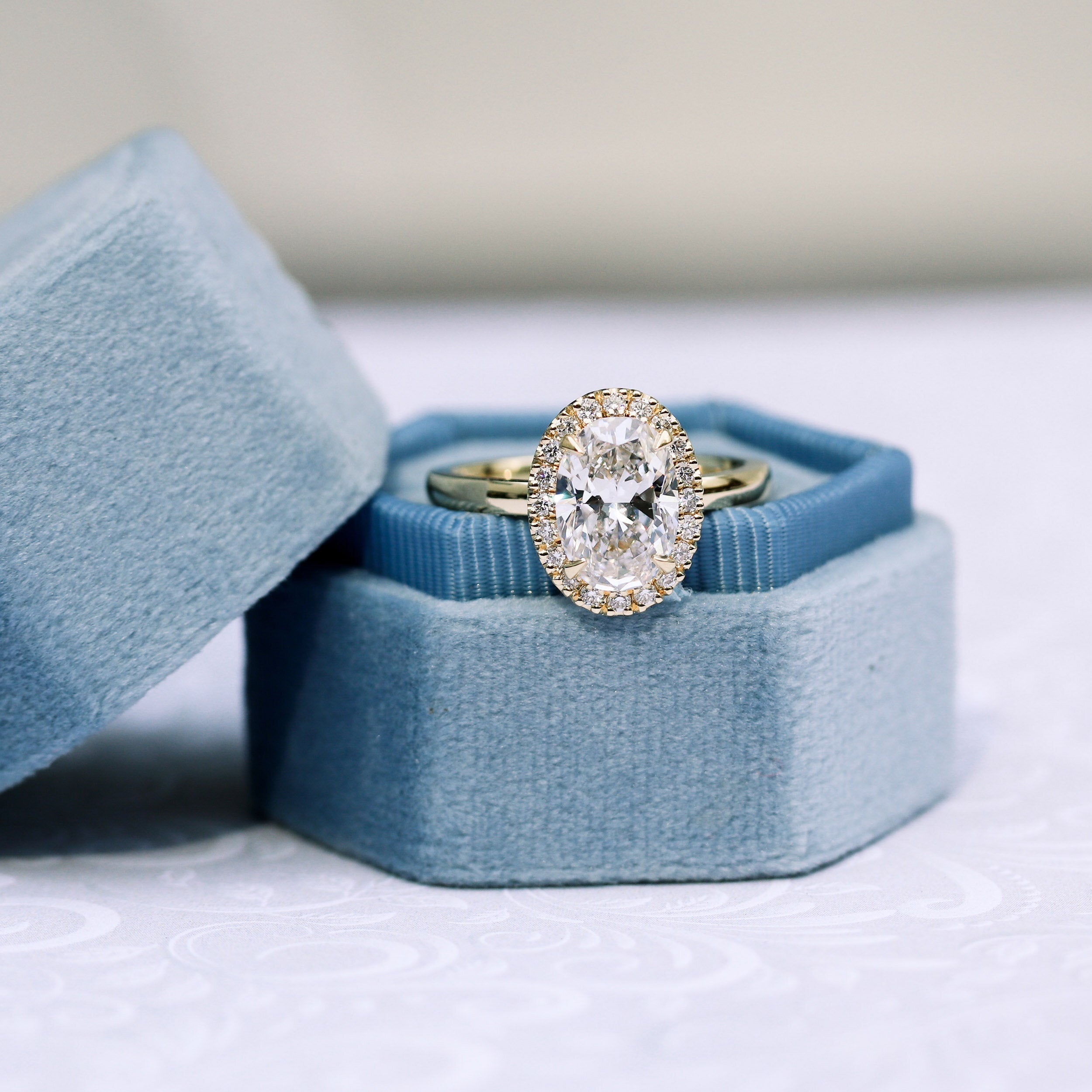 2.0 CT Oval Cut Moissanite Halo Engagement Ring