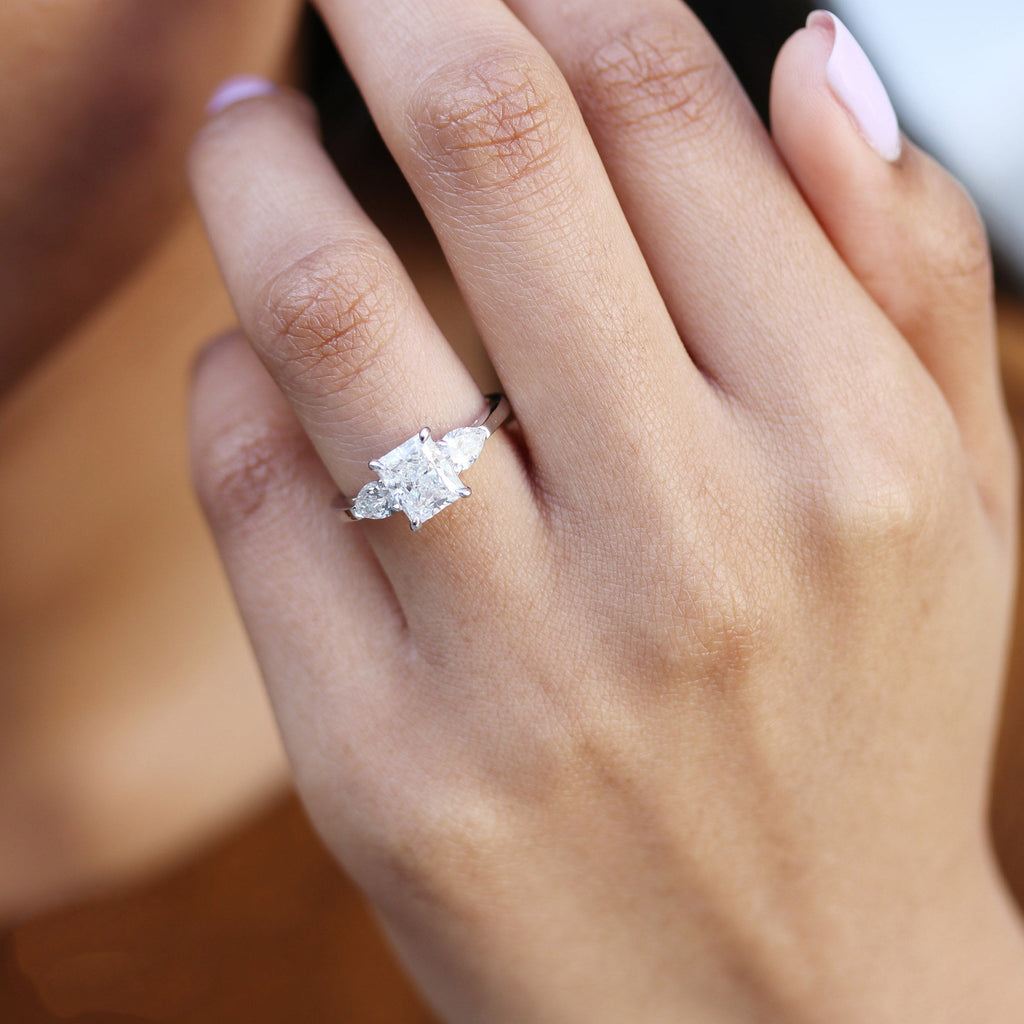 2.0 CT Radiant Cut Moissanite Three Stone Engagement Ring