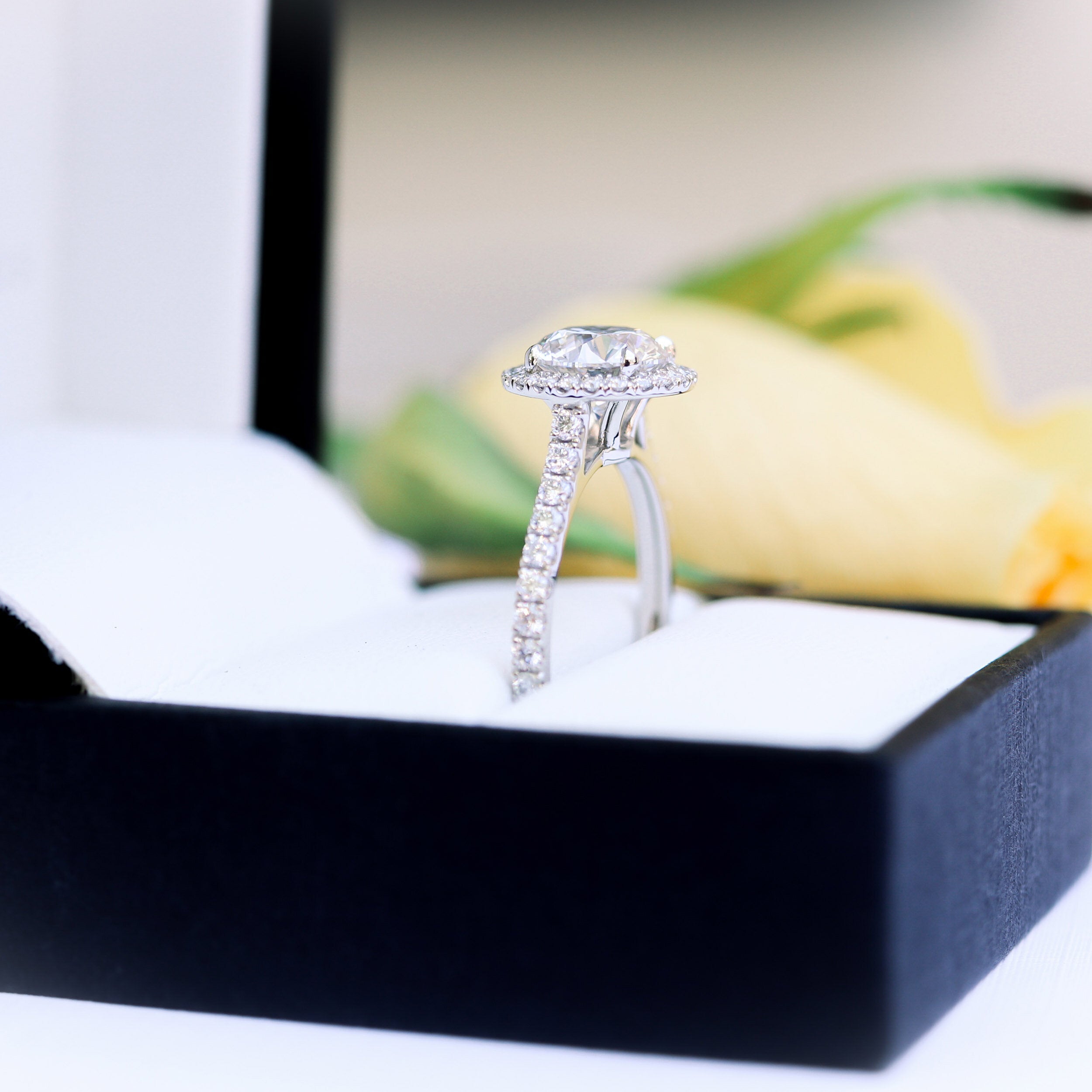 2.25 CT Round Brilliant Cut Moissanite Halo Setting Engagement Ring