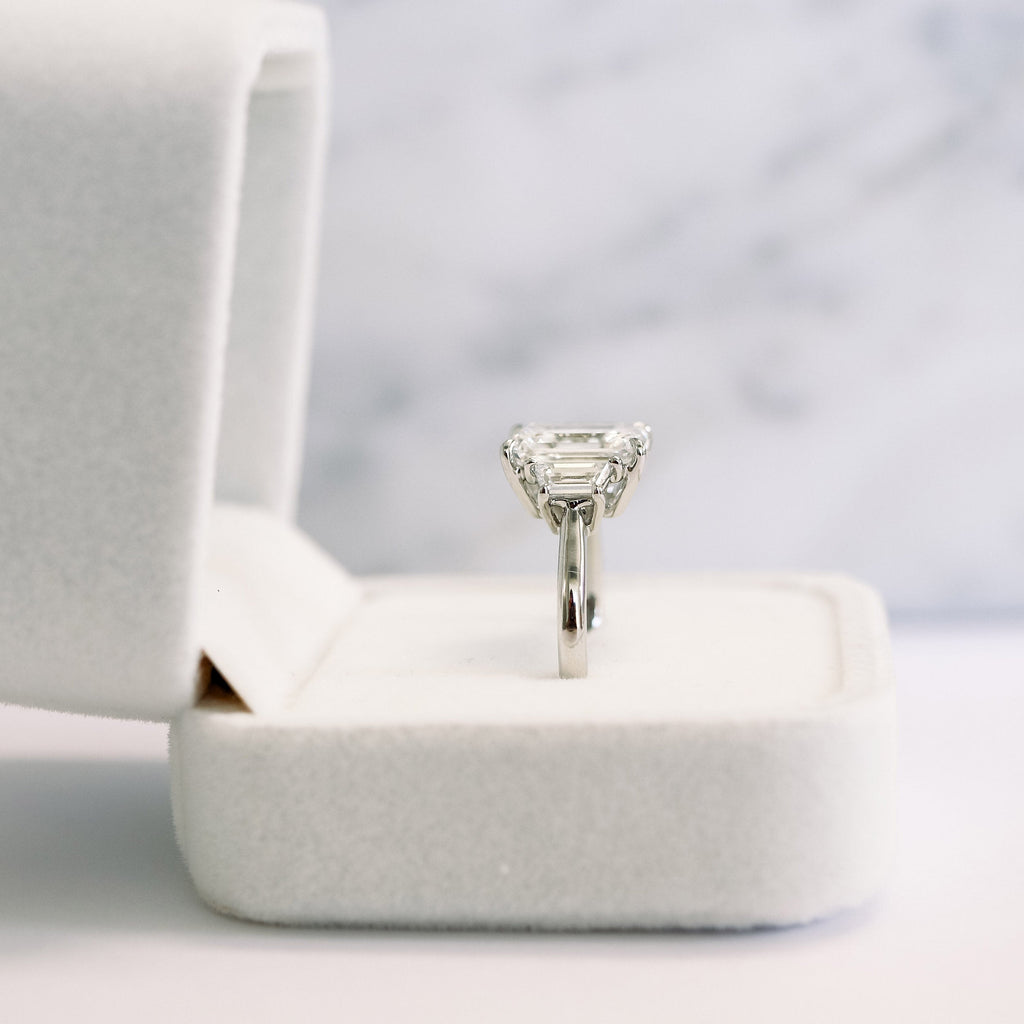 2.75 CT Emerald Moissanite Three Stones Engagement Ring