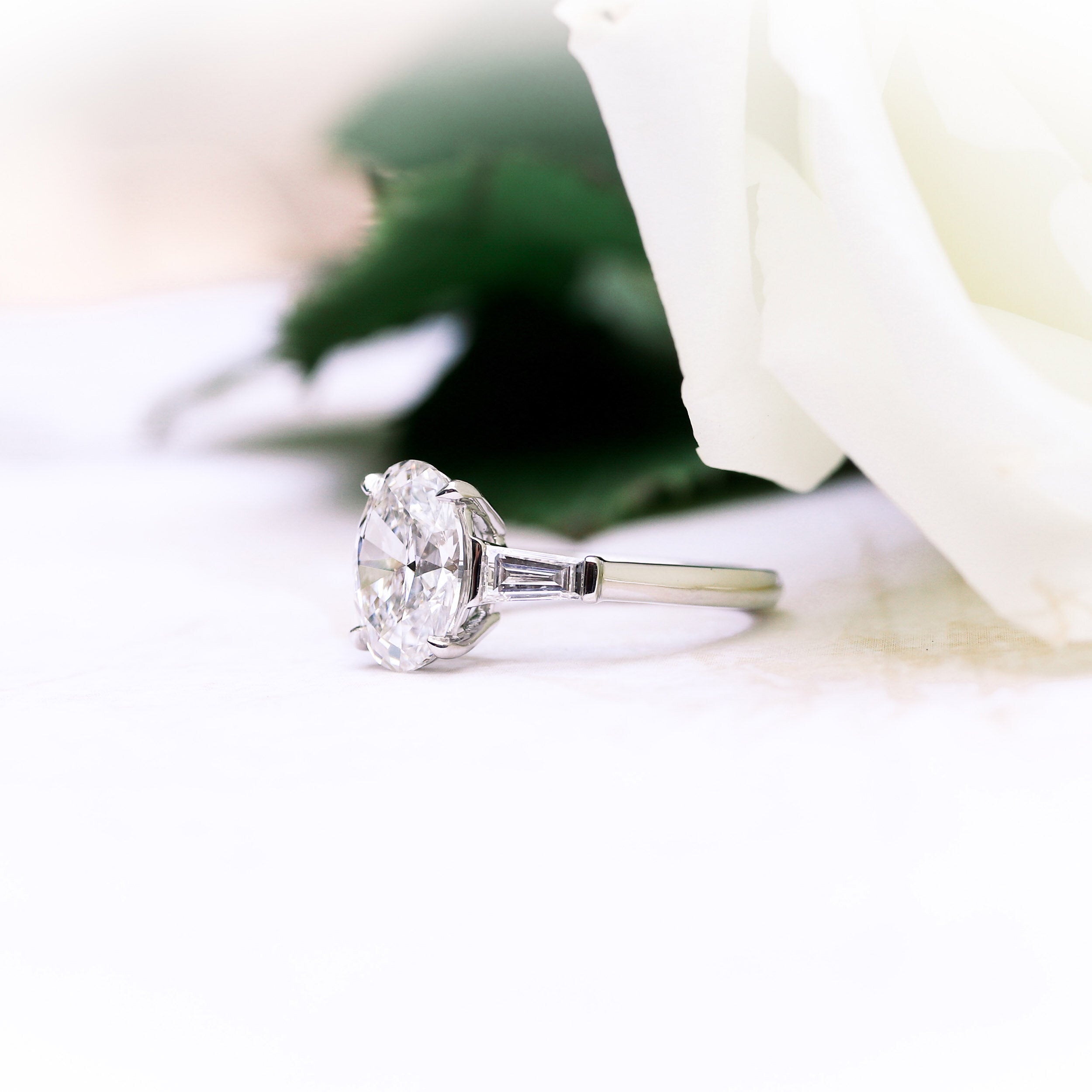 2.25 CT Oval Moissanite Three Stone Stones Engagement Ring