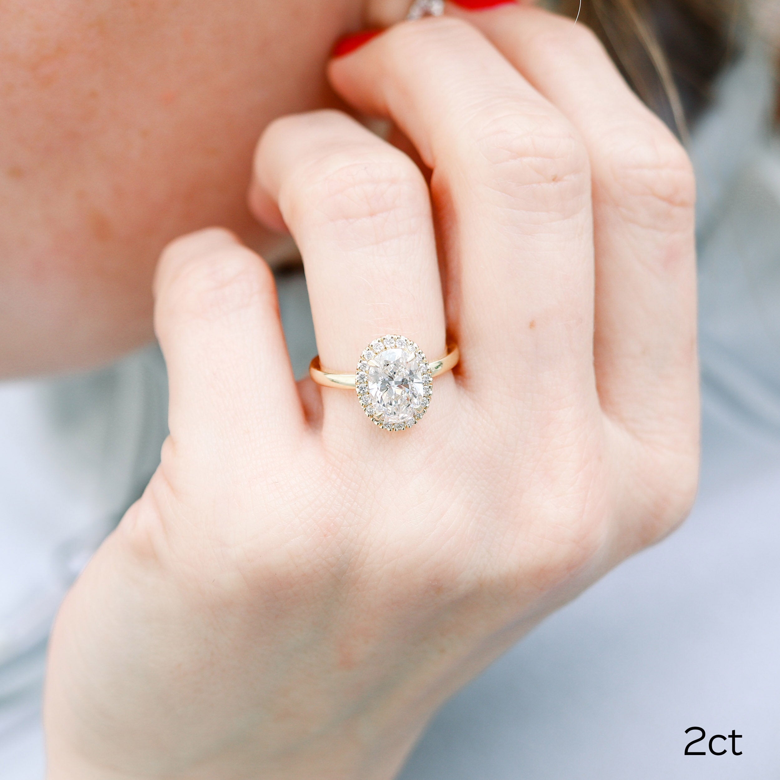 2.0 CT Oval Cut Moissanite Halo Engagement Ring