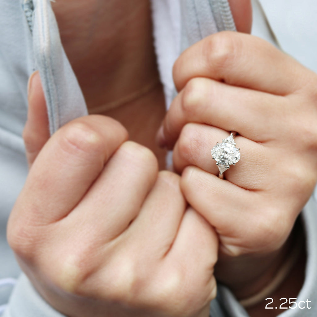 2.25CT Oval Moissanite three Stones Engagement Ring