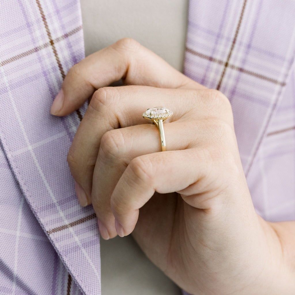 2.0 CT Oval Cut Moissanite Halo Engagement Ring
