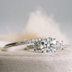 2.0 CT Round Moissanite Three Stone Setting Engagement Ring