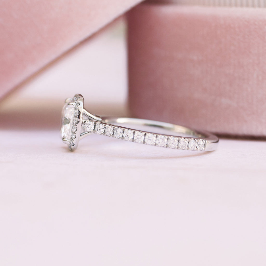2.0 CT Cushion Cut Moissanite Halo Setting Engagement Ring