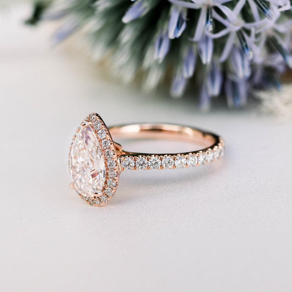 2.0 CT Pear Cut Moissanite Halo Setting Engagement Ring