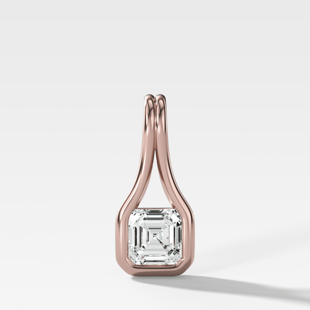 Lasso Asscher Diamond Pendant