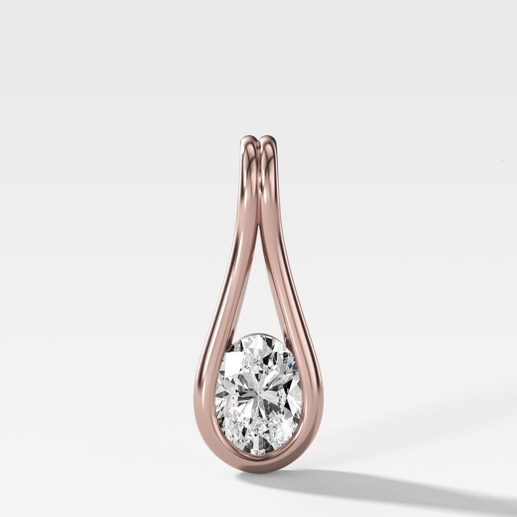 Lasso Oval Diamond Pendant