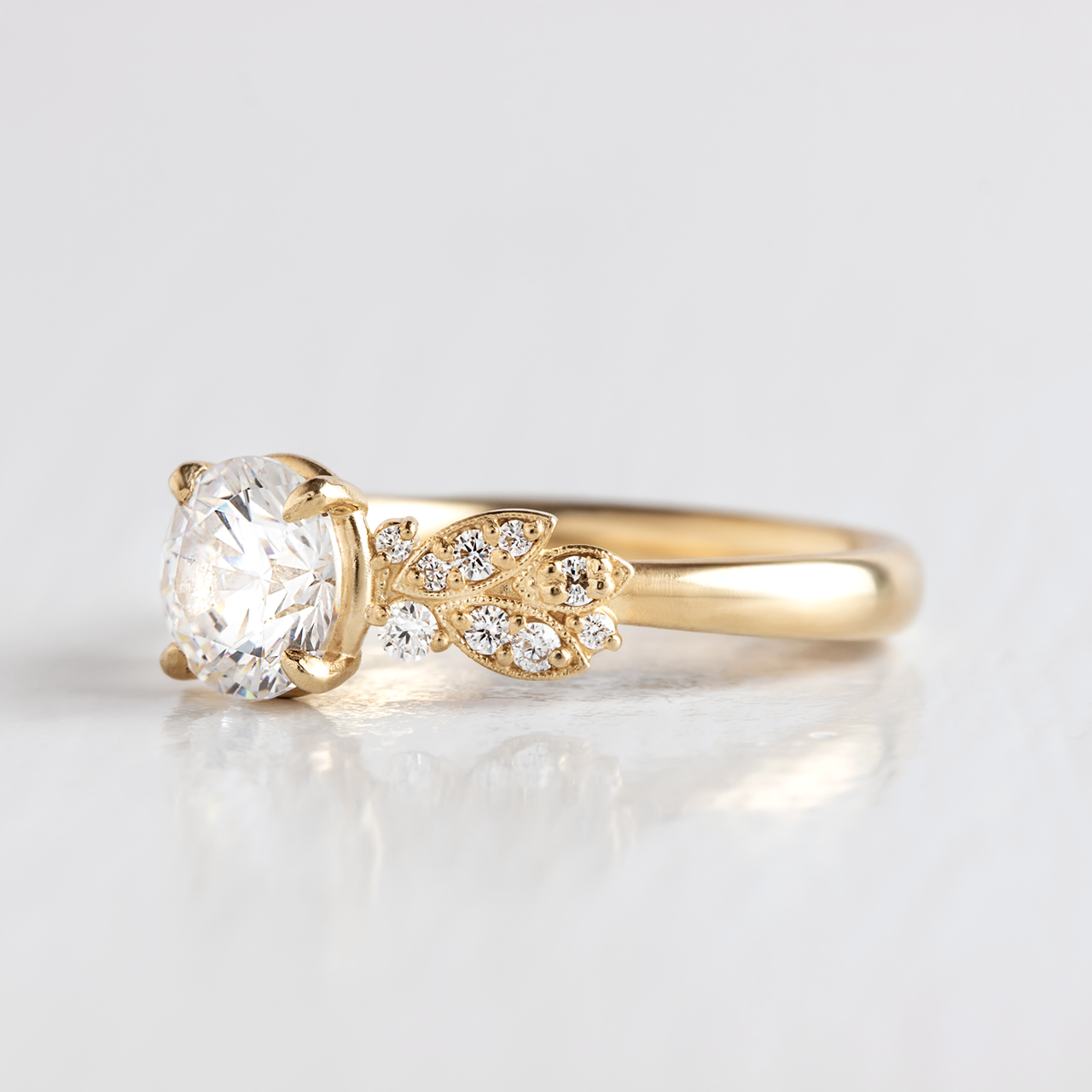 1.0 CT Round Cut Cluster Style Moissanite Engagement Ring