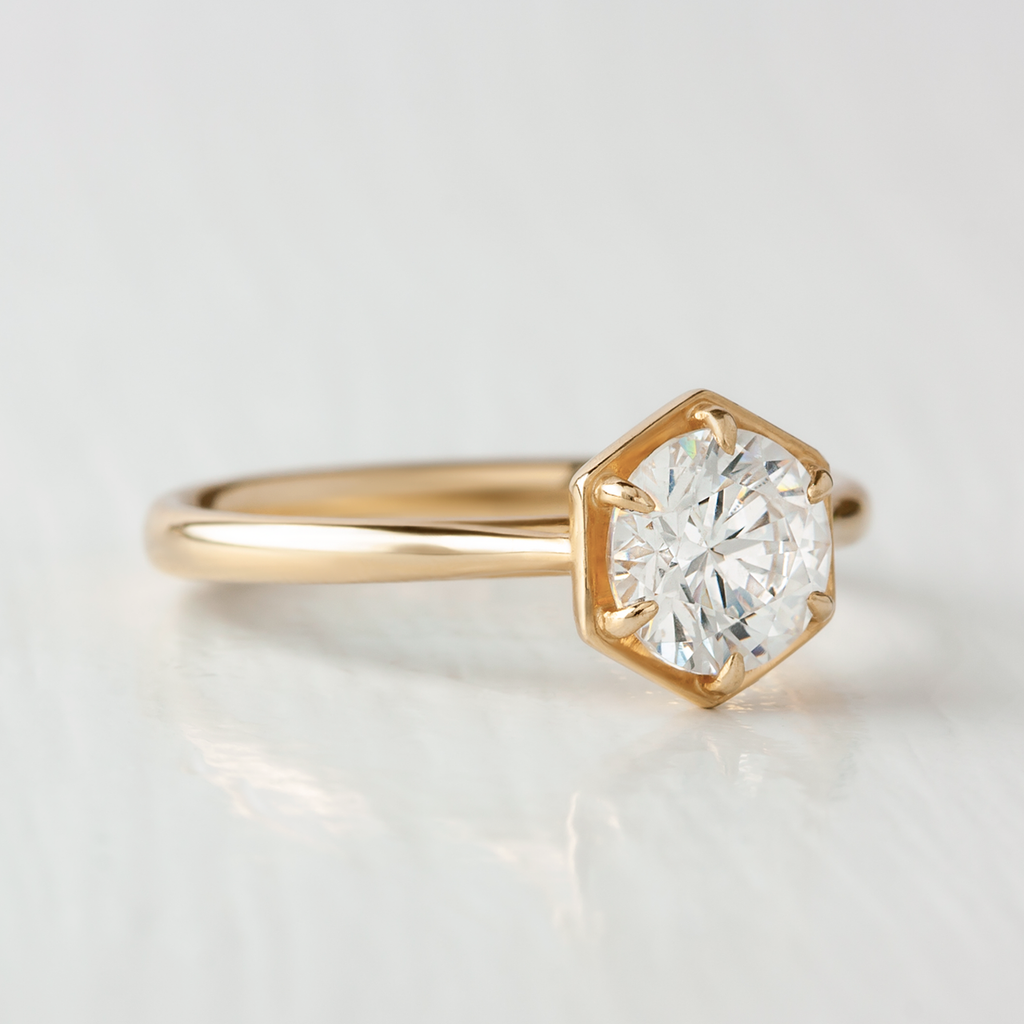 1.0 CT Round Cut Hexagon Style Solitaire Moissanite Engagement Ring
