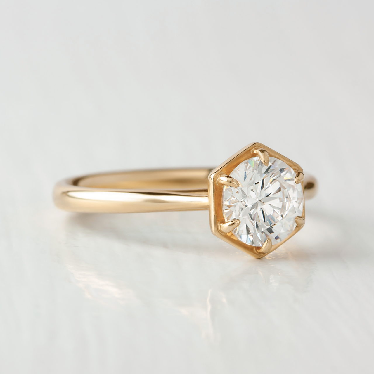 1.0 CT Round Cut Hexagon Style Solitaire Moissanite Engagement Ring