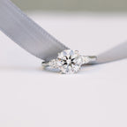 2.0 CT Round Cut Moissanite Three Stones Engagement Ring