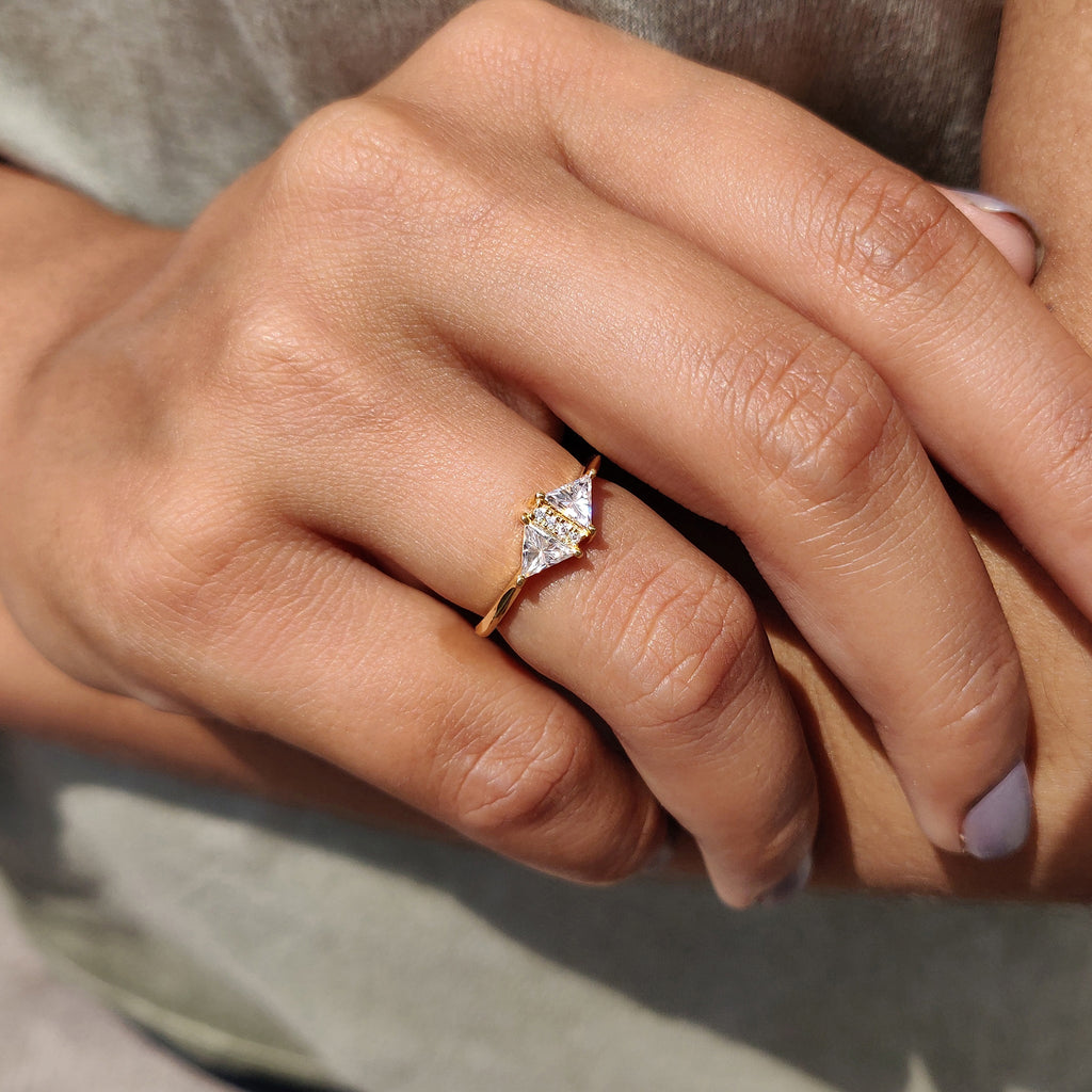 Triangle Cut Vintage Gold Ring