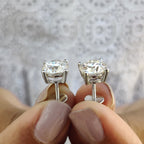 Elegant Round Diamond Stud Earrings for Gifting