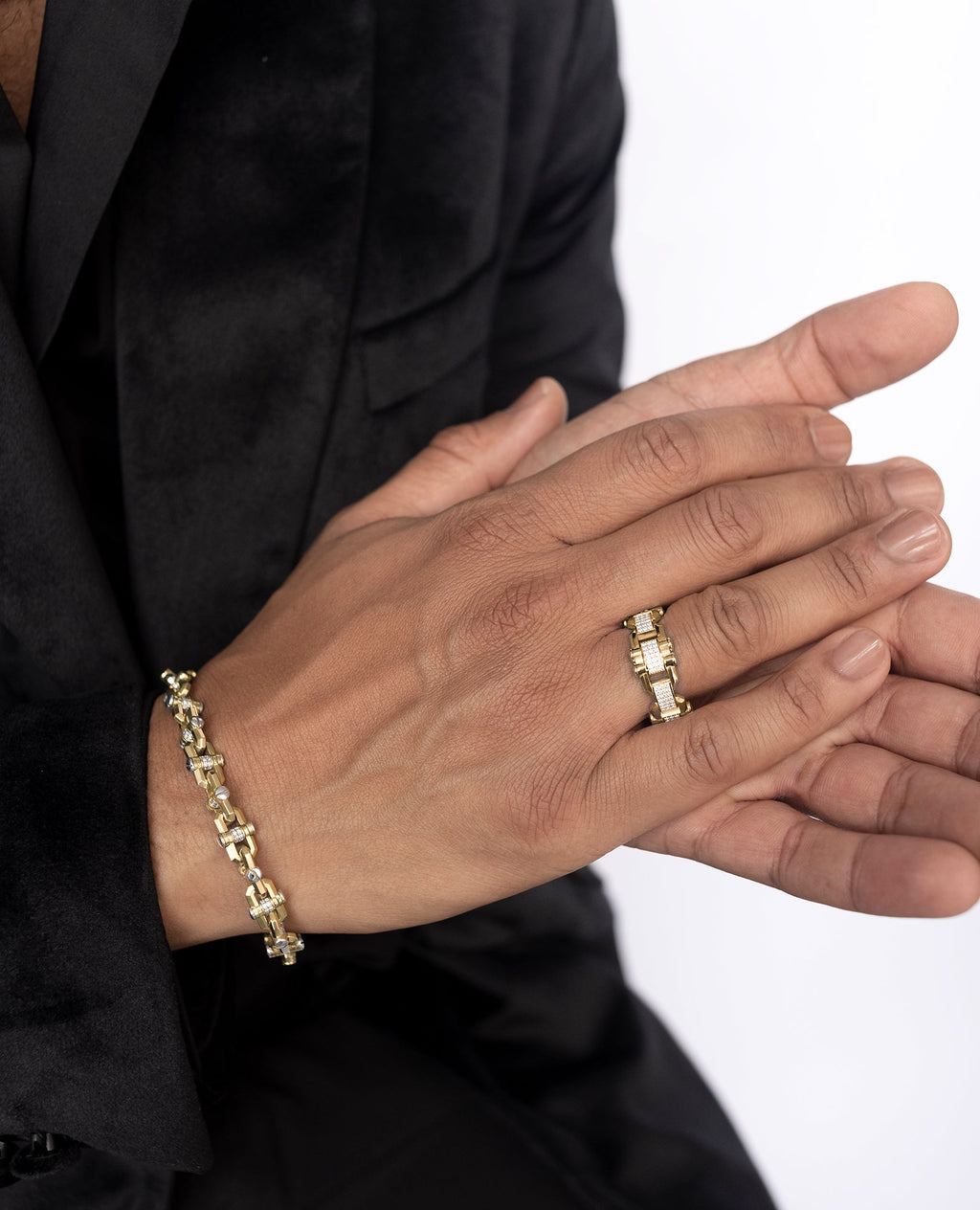 MOSS Two-Tone Gold Link Bracelet with Diamonds - 9mm