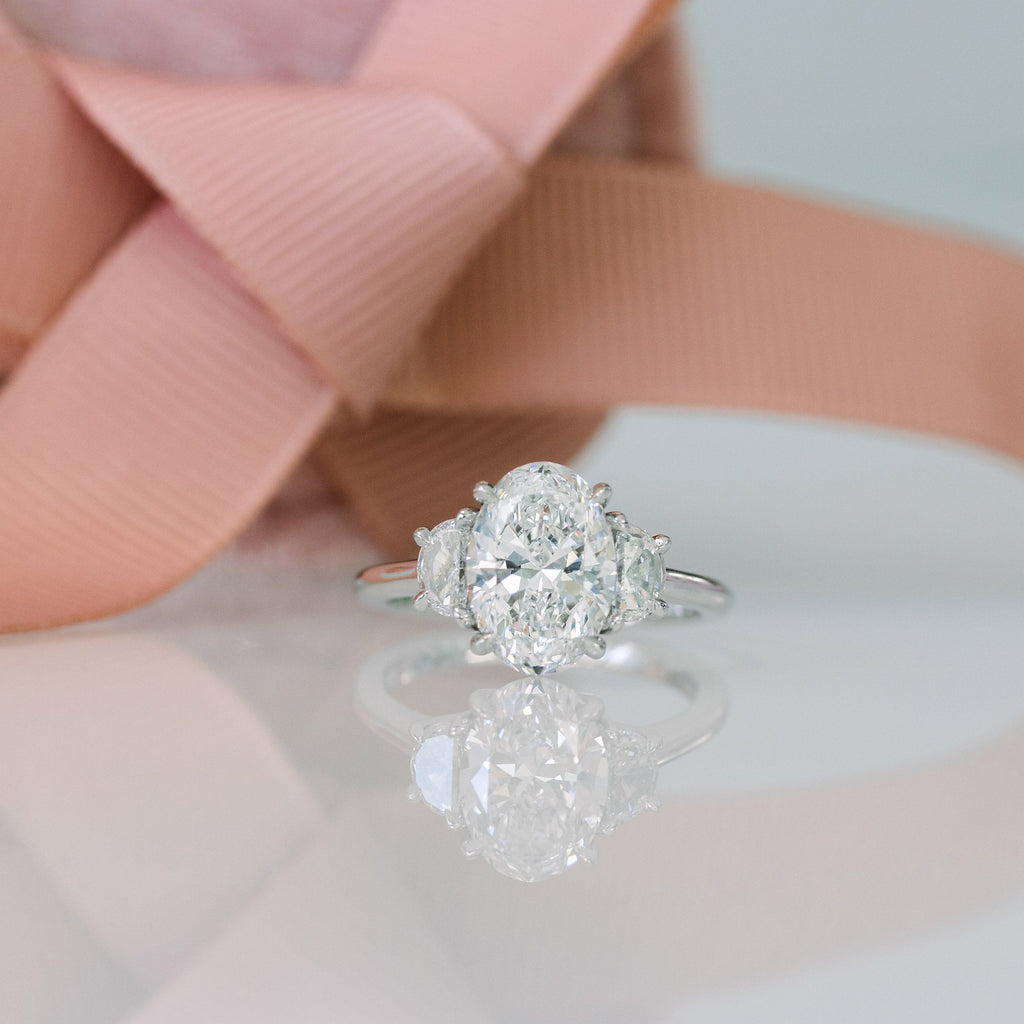 2.25 CT Oval Cut Moissanite Three Stones Engagement Ring