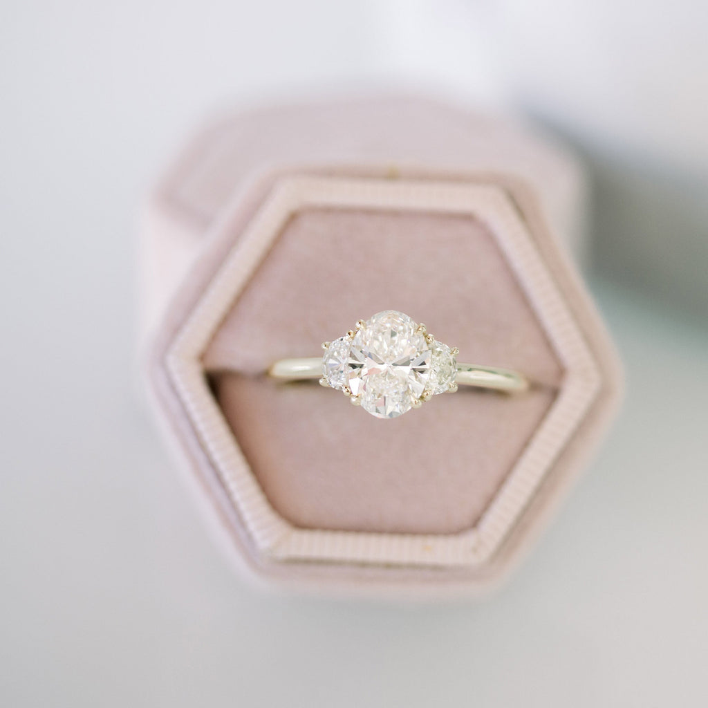 2.25 CT Oval Cut Moissanite Three Stones Engagement Ring