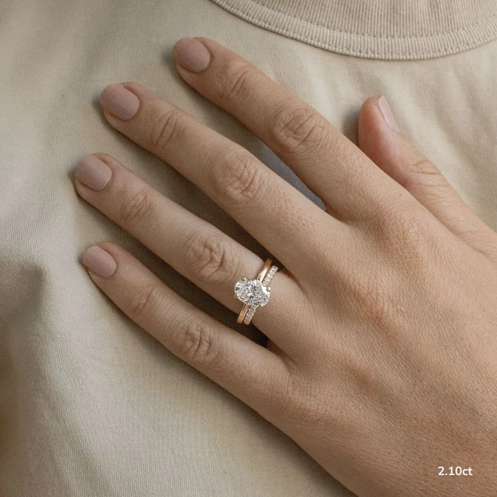 2.0 CT-2.10 CT Oval Moissanite Hidden Halo Engagement Ring