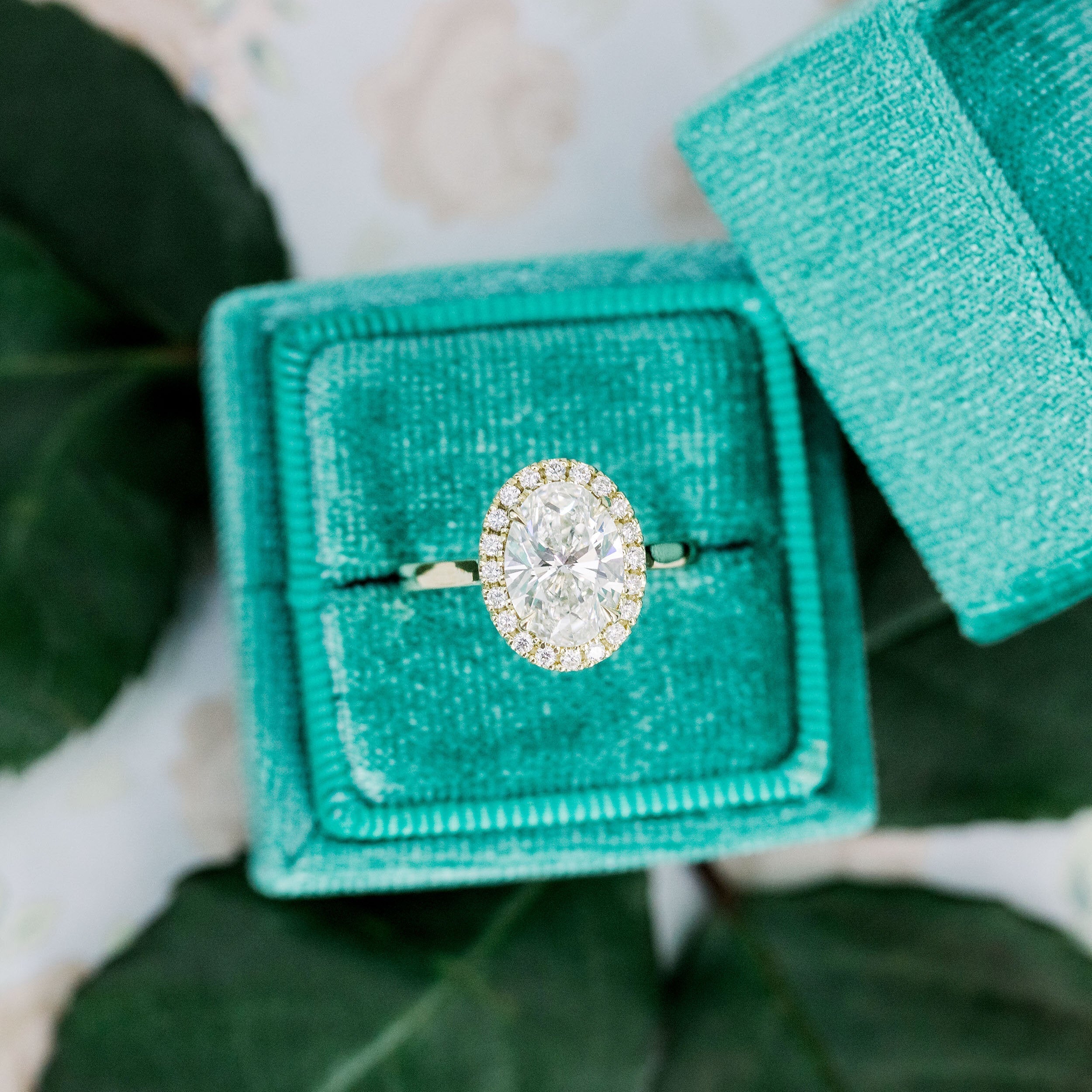 2.0 CT Oval Cut Moissanite Halo Engagement Ring