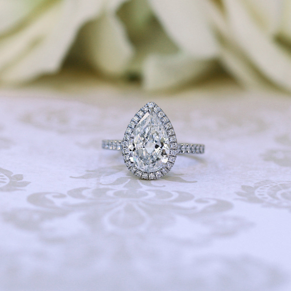 2.0 CT Pear Cut Moissanite Halo Setting Engagement Ring