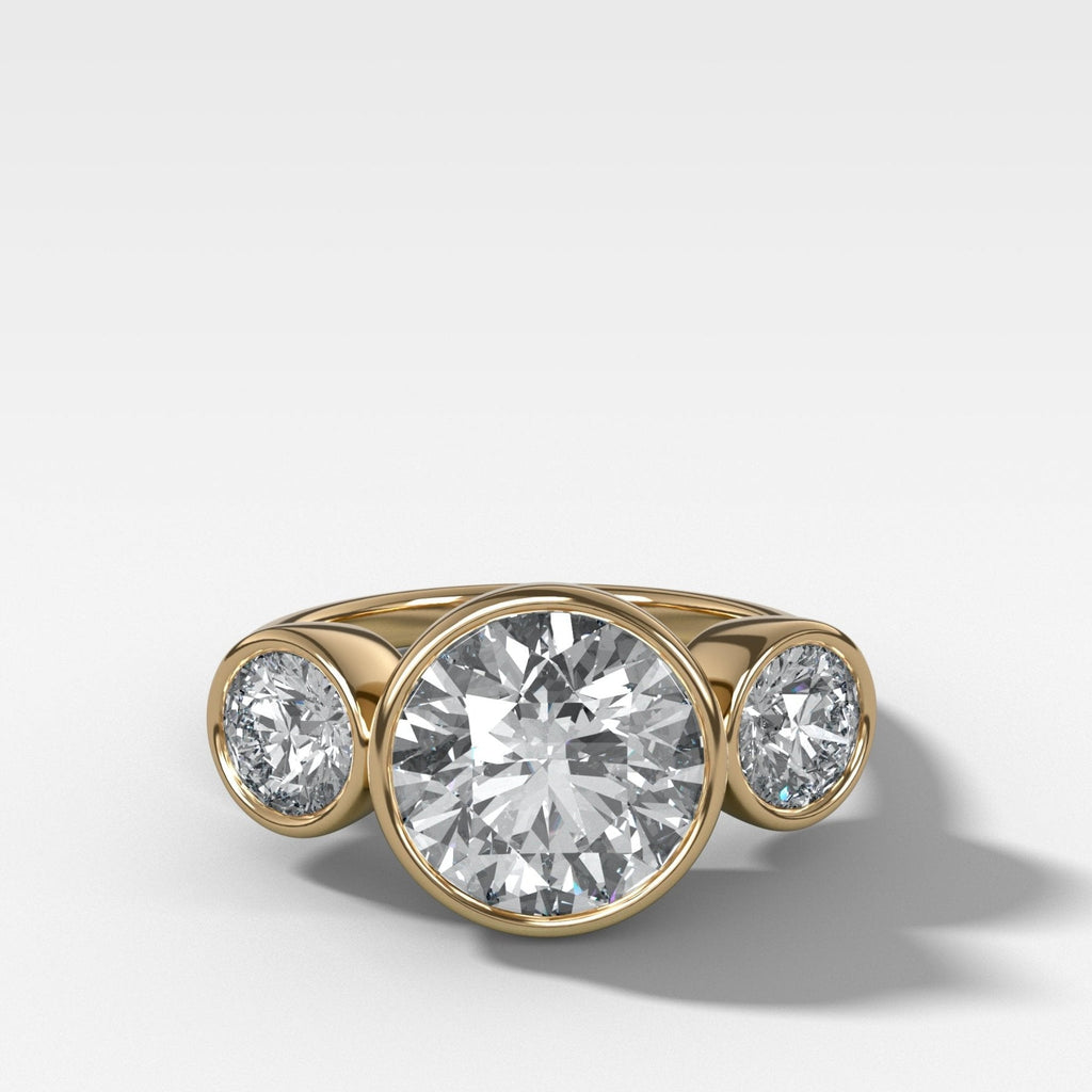 Penumbra Bezel Triad with Petite Round Cut Diamonds
