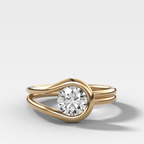 Petite Lasso Band with Round Cut Diamond
