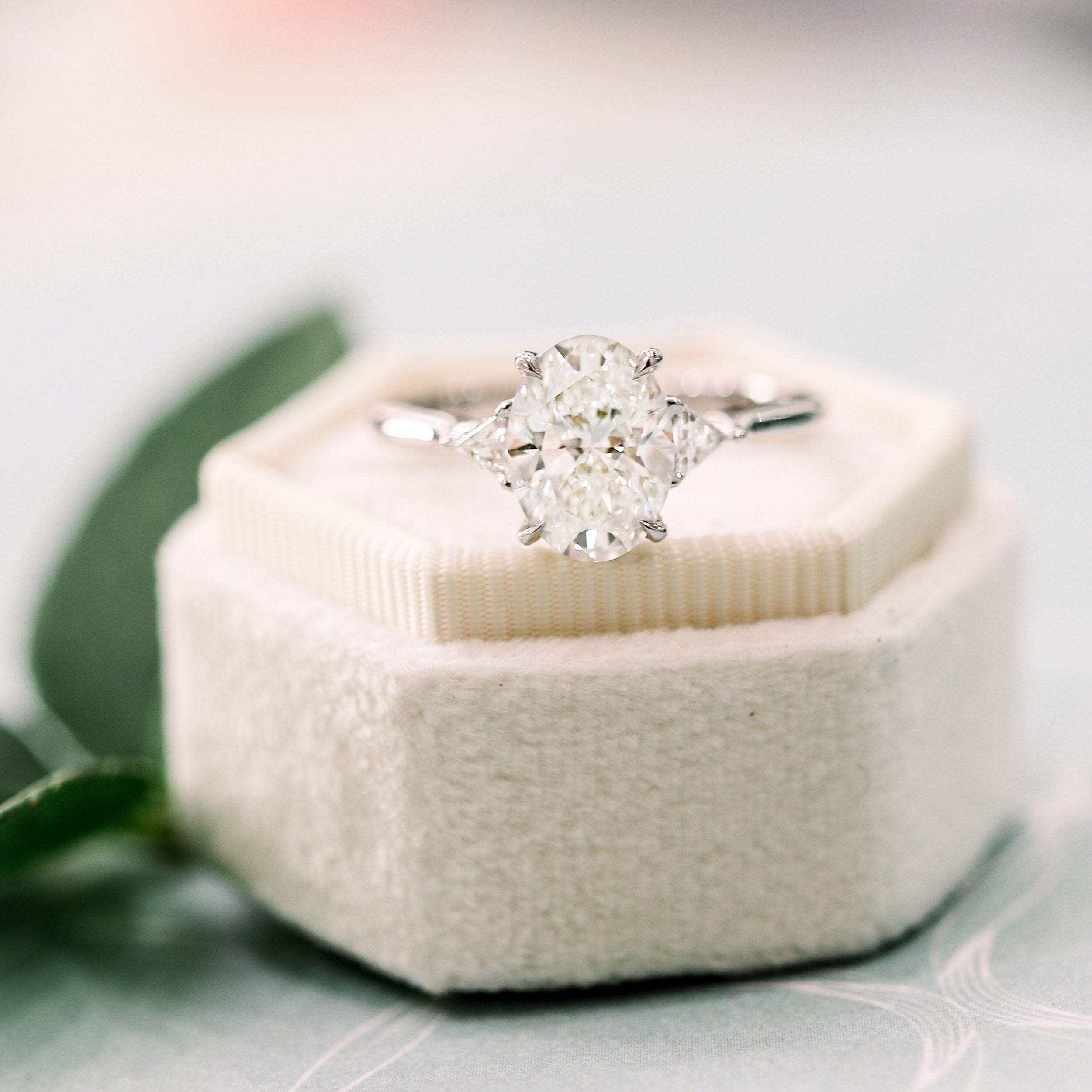 2.25CT Oval Moissanite three Stones Engagement Ring