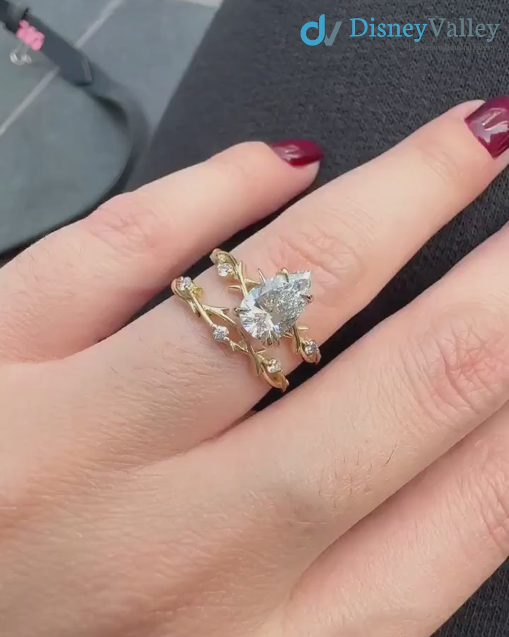1 carat pear cut Lab Diamond IGI certified Twig Engagement Ring