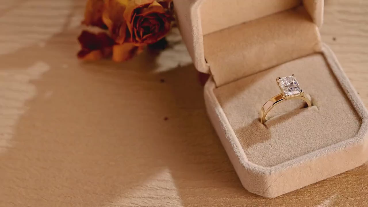 Solid Gold Radiant Moissanite Engagement Ring, Solitaire Ring, Aniversary Gift for Her,