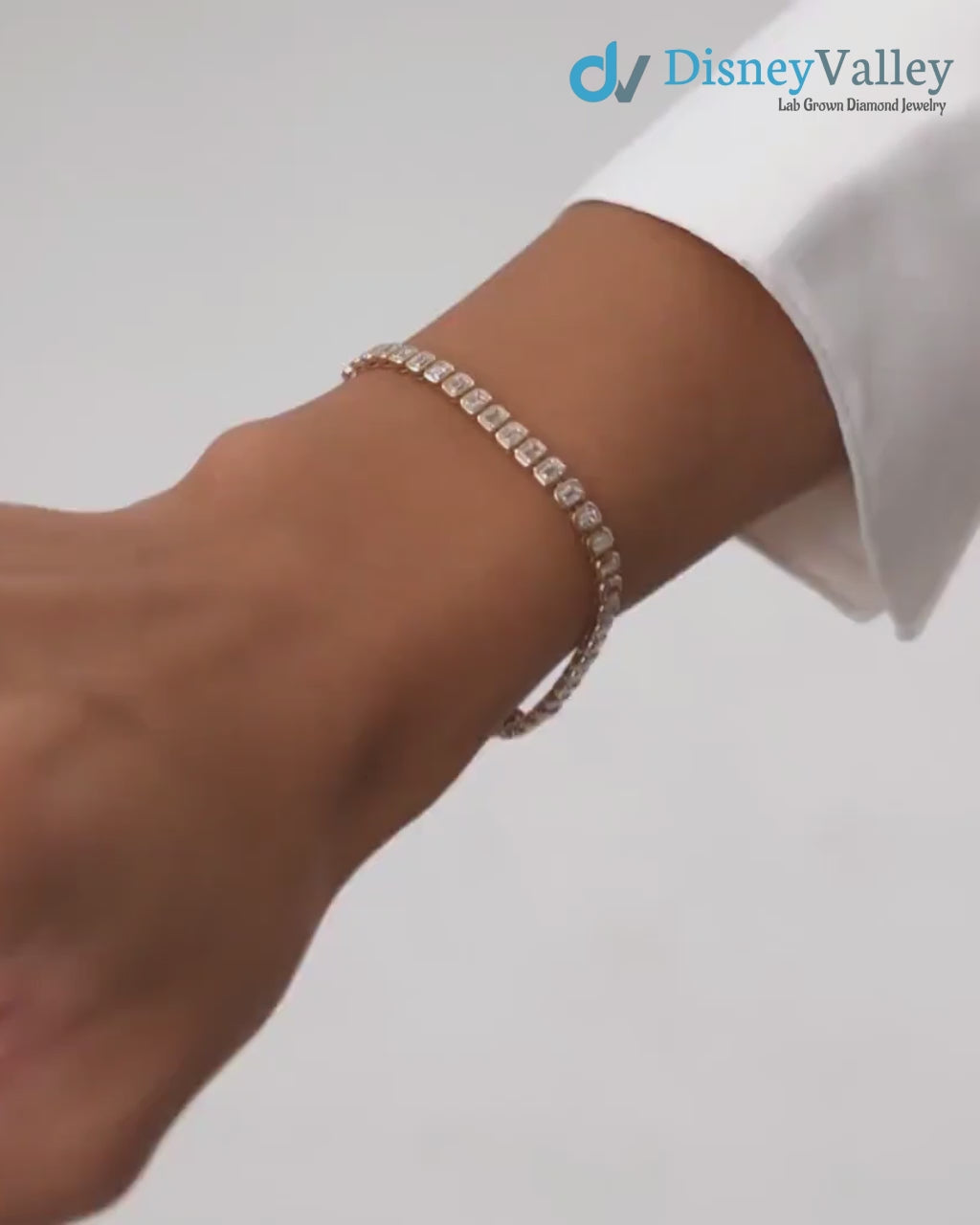 Gold Bezel Setting Emerald Cut Natural Diamond Tennis Bracelet