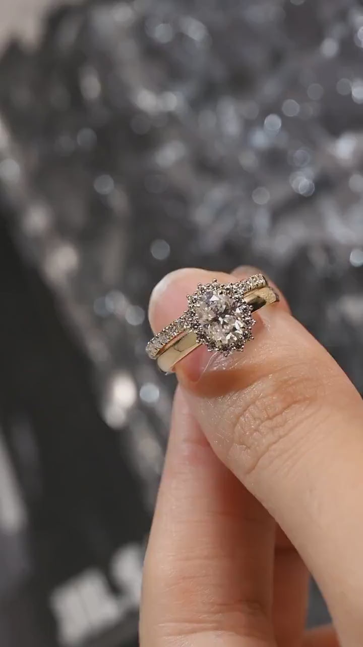 Solid Gold Floral Halo Oval Moissanite Wedding Band Set