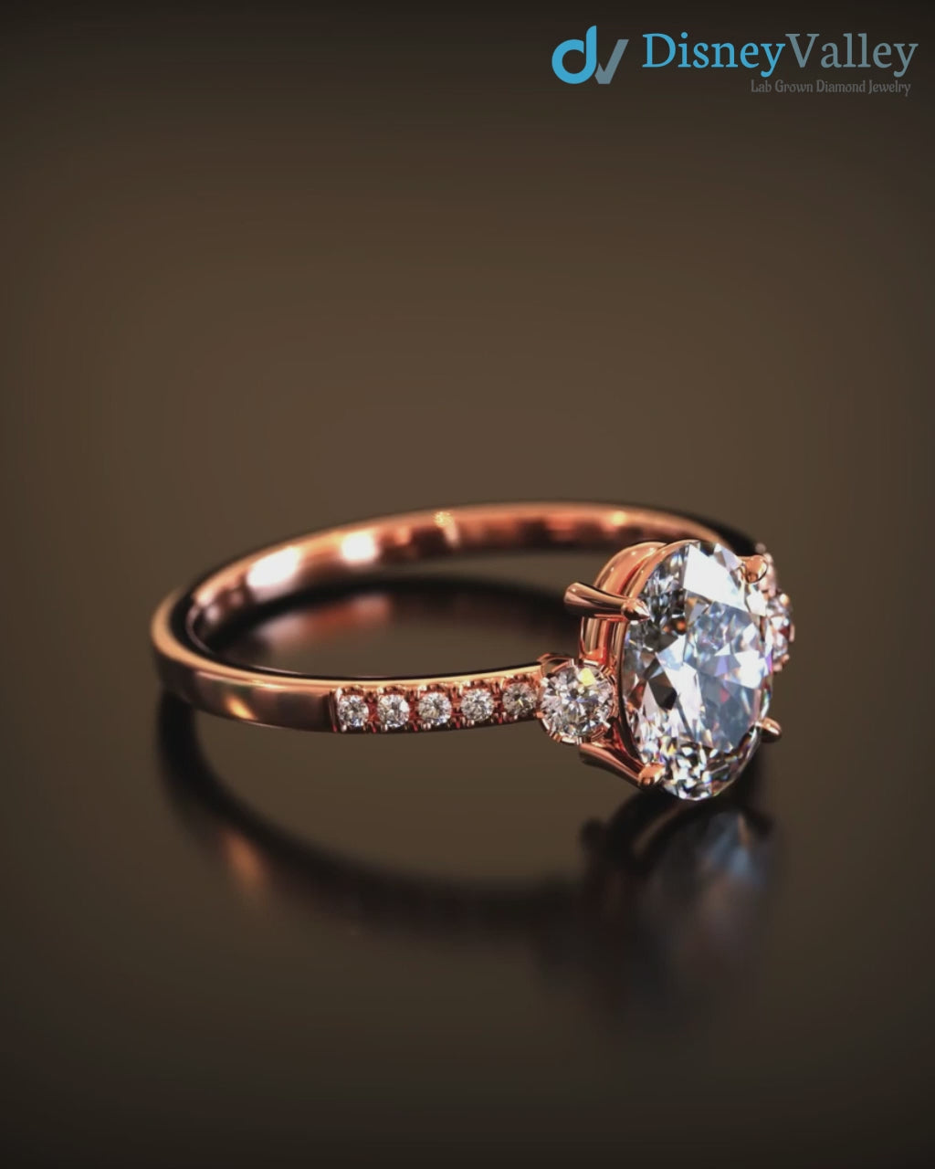 Stunning 2CT oval-cut lan grown three stone  luxurious engagement ring