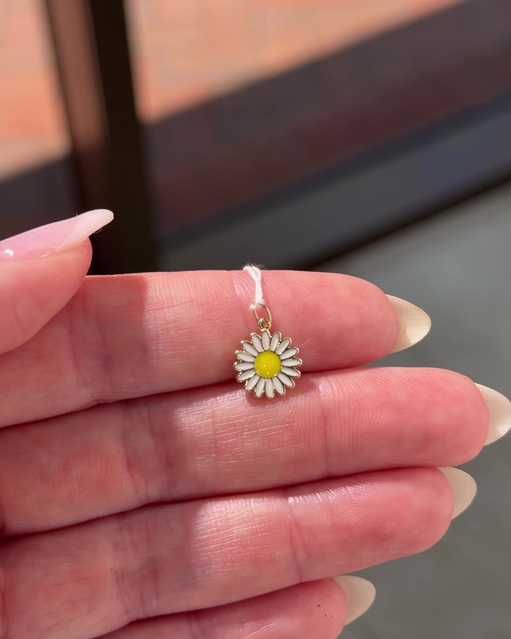 Daisy Charm Flower Birth Jewelry,  Special Gift for Birth