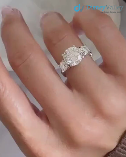 Big Breathtaking 3.5 Carat E/VS1 IGI Certified Diamond three stone Engagement Ring