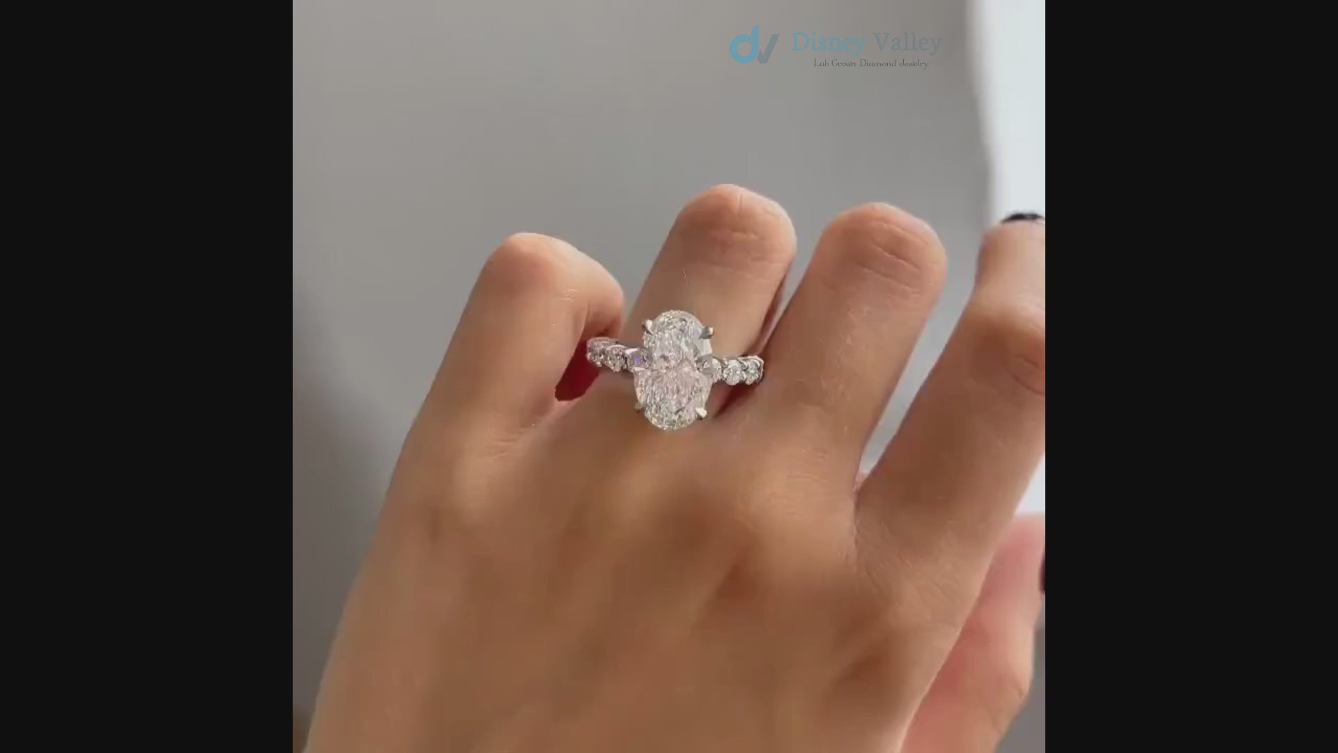 3 CT certified Oval Diamond Engagement Ring, F/VS1 Lab grown Diamond Ring Hidden Halo Ring