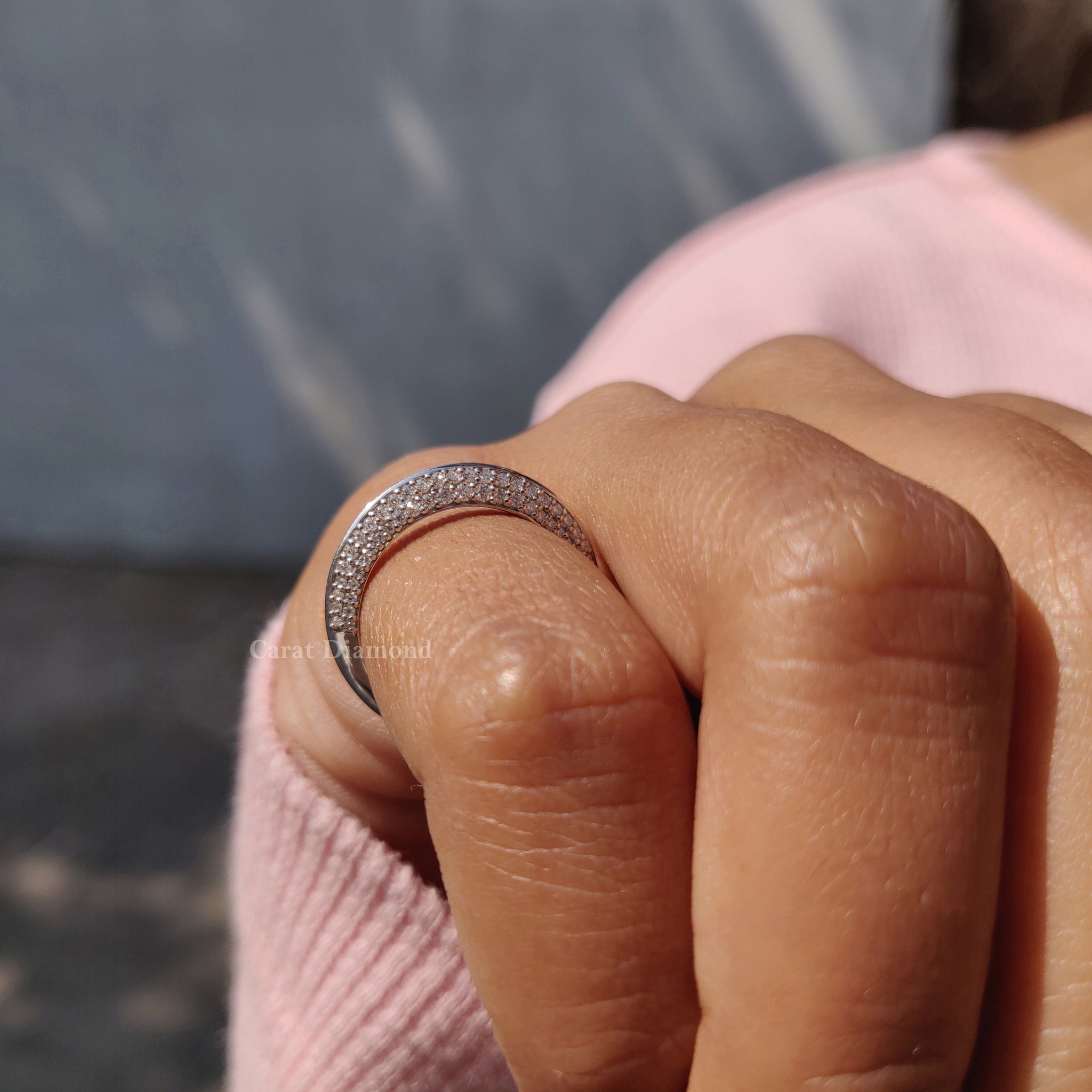 Round Cut Knife Edge Wedding Band
