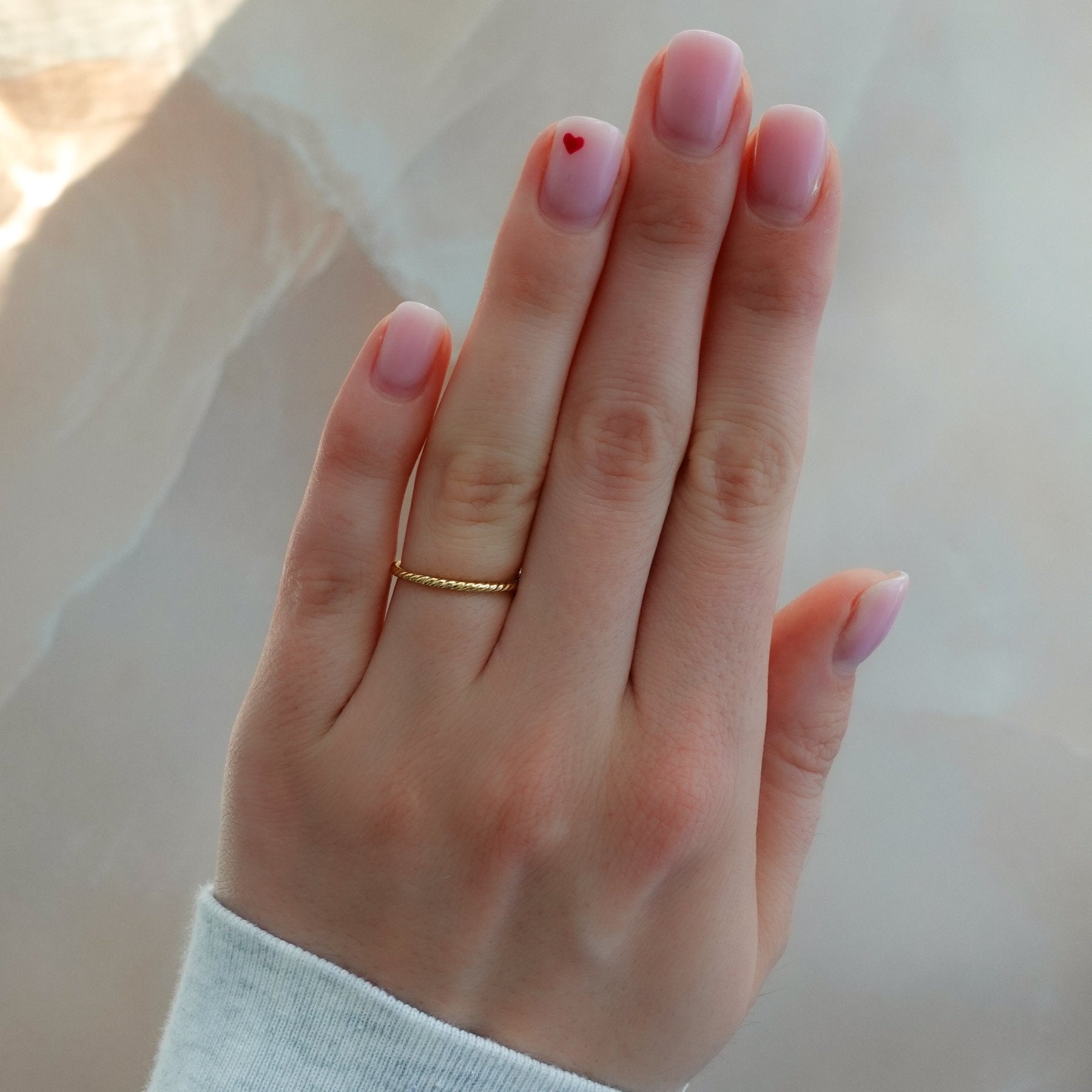 Rope Wedding Band (1.3mm) / size 4.5 Secondary image