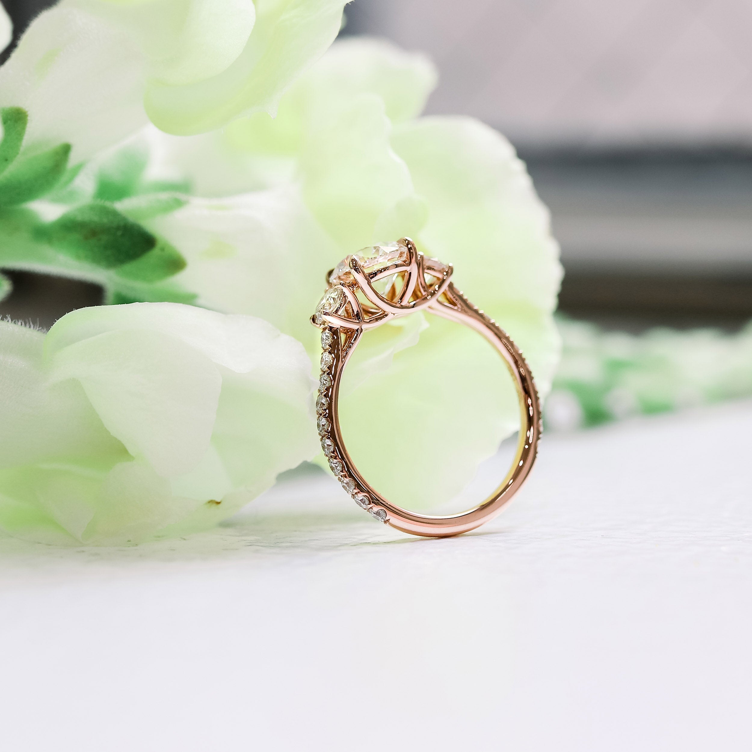 2.0 CT Round Moissanite Three Stone Setting Engagement Ring