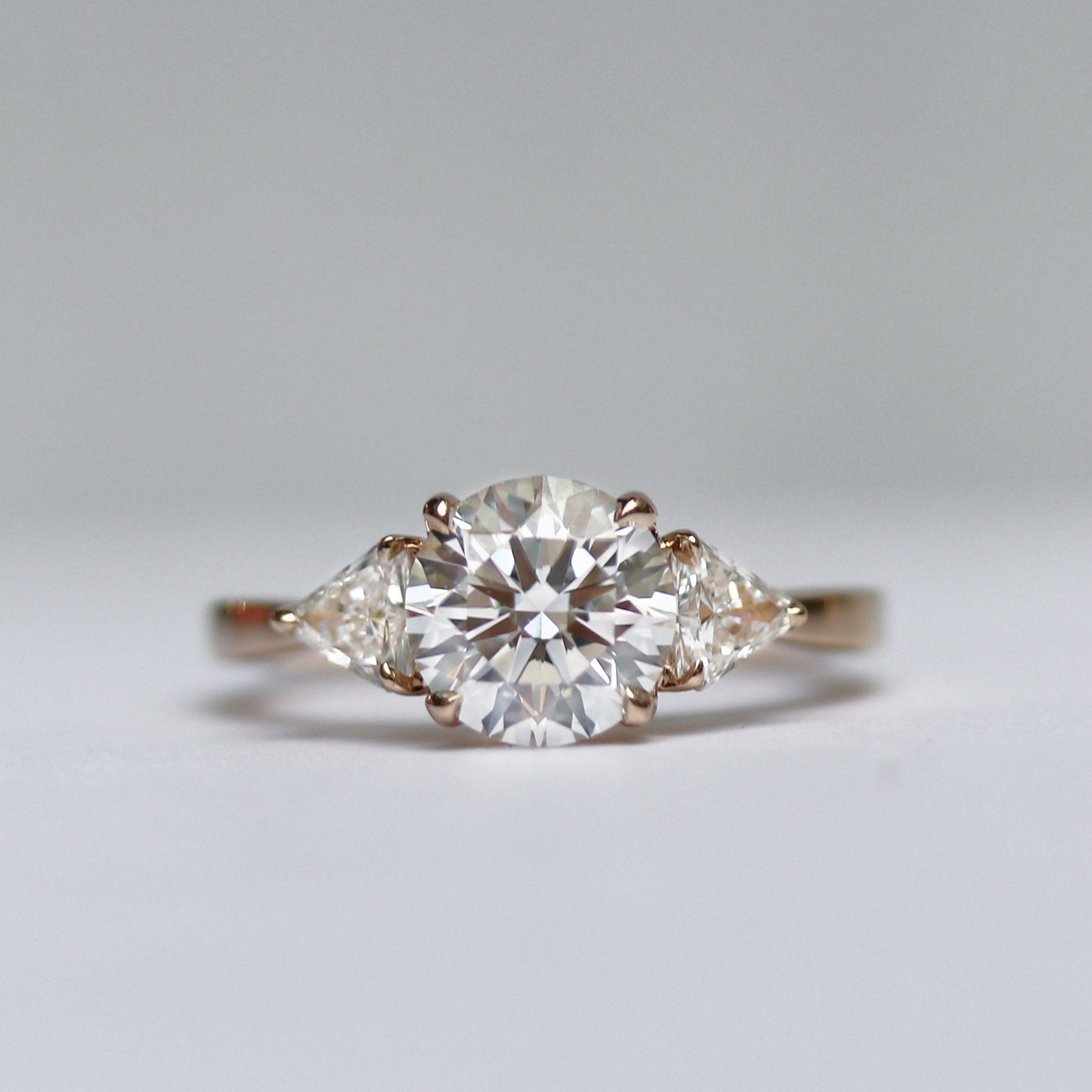 2.0CT Round Moissanite Three Stones Engagement Ring