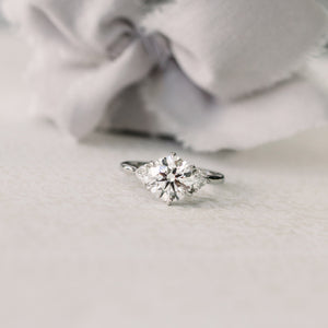 2.0CT Round Moissanite Three Stones Engagement Ring