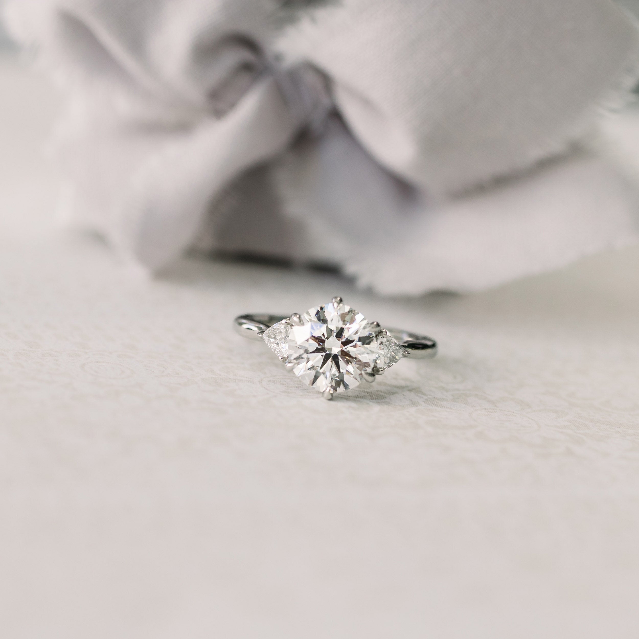2.0CT Round Moissanite Three Stones Engagement Ring