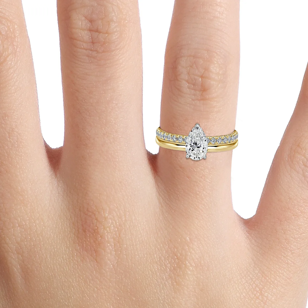 1.0 CT Pear Cut Moissanite Pave Bridal Ring Set