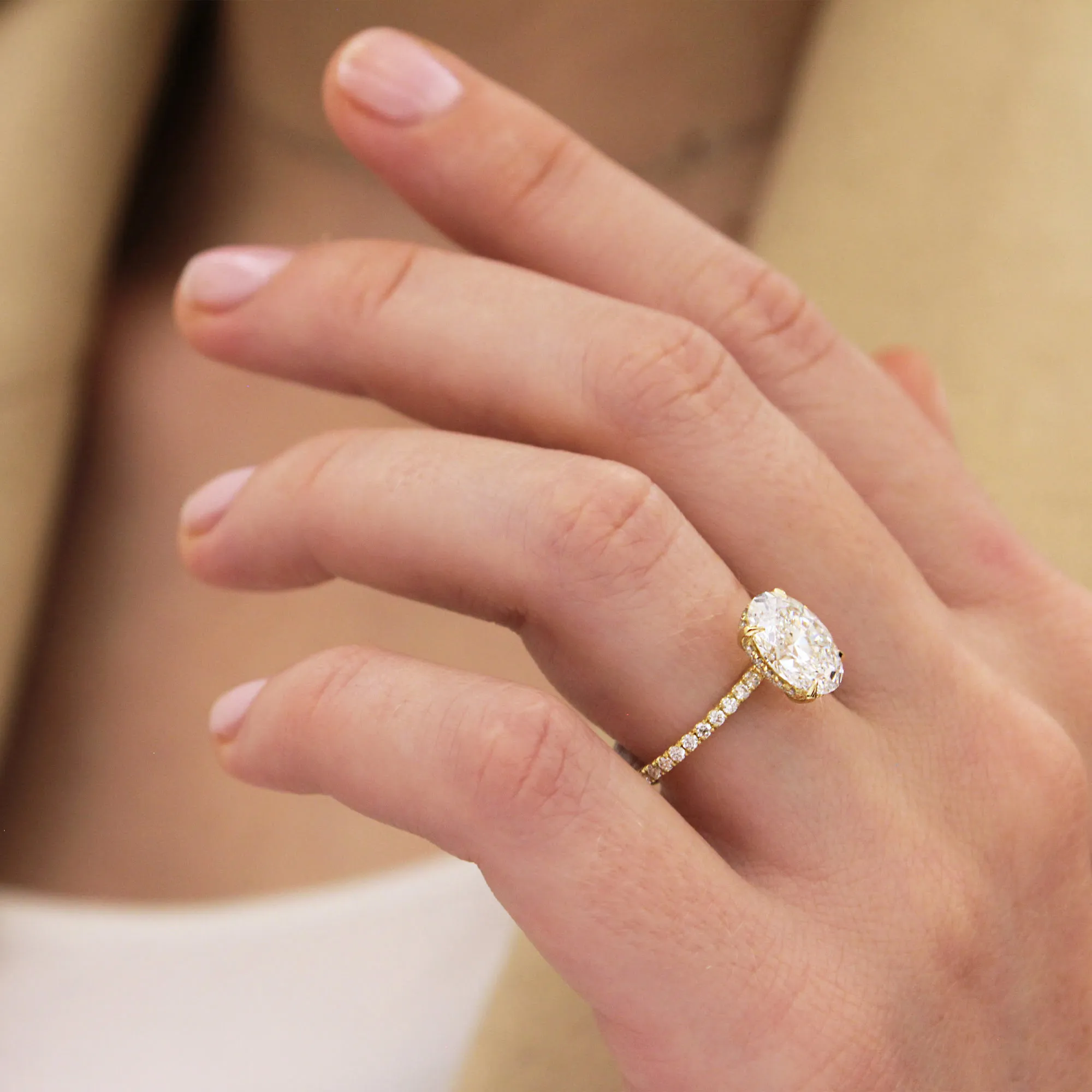 2.0 CT Oval Moissanite Pave Engagement Ring