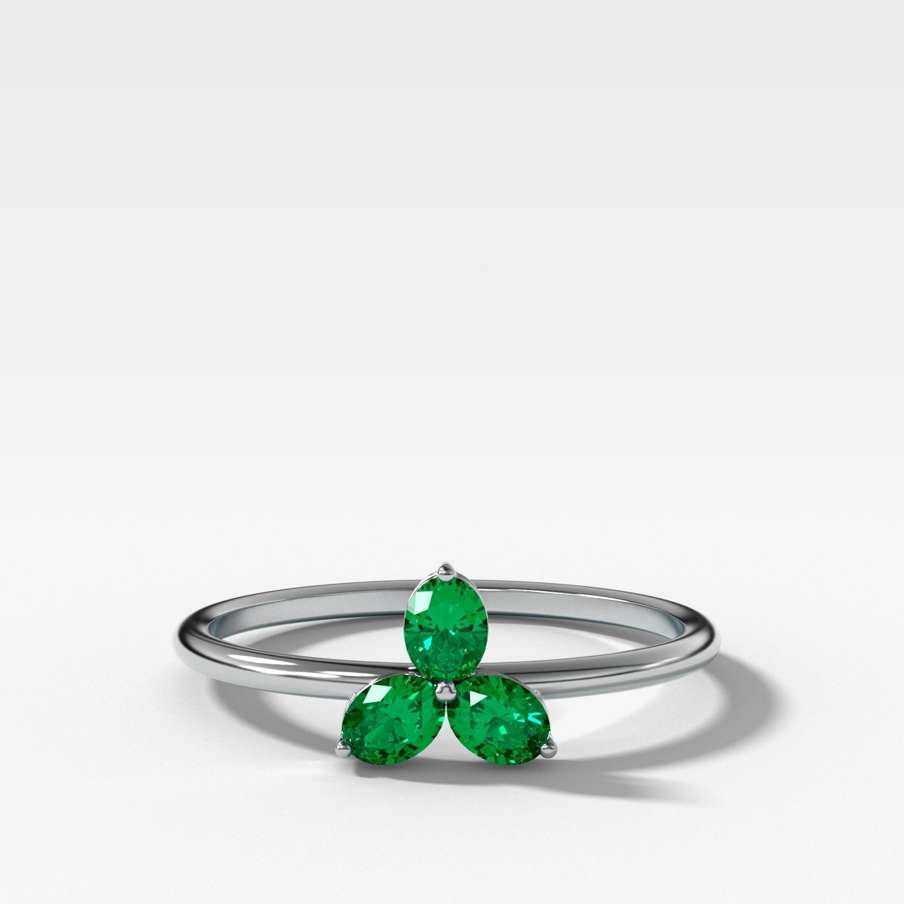 Shamrock Ring with Green Emerald Ovals Secondary image