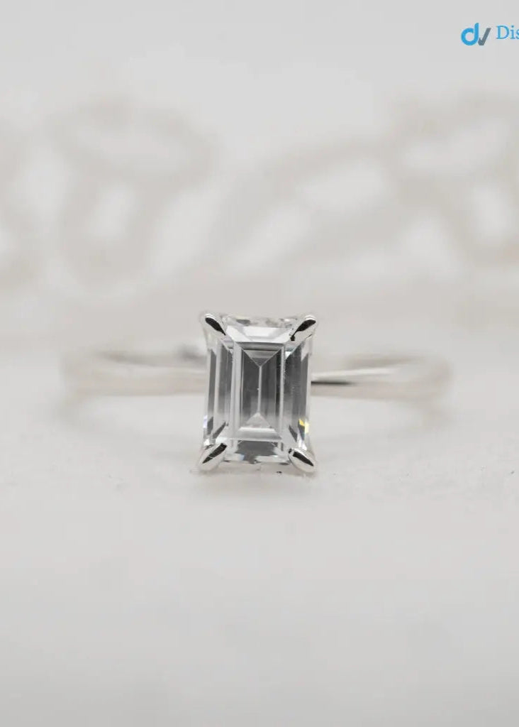 single stone emerald moissanite minimalist wedding ring - DisneyValley Main image