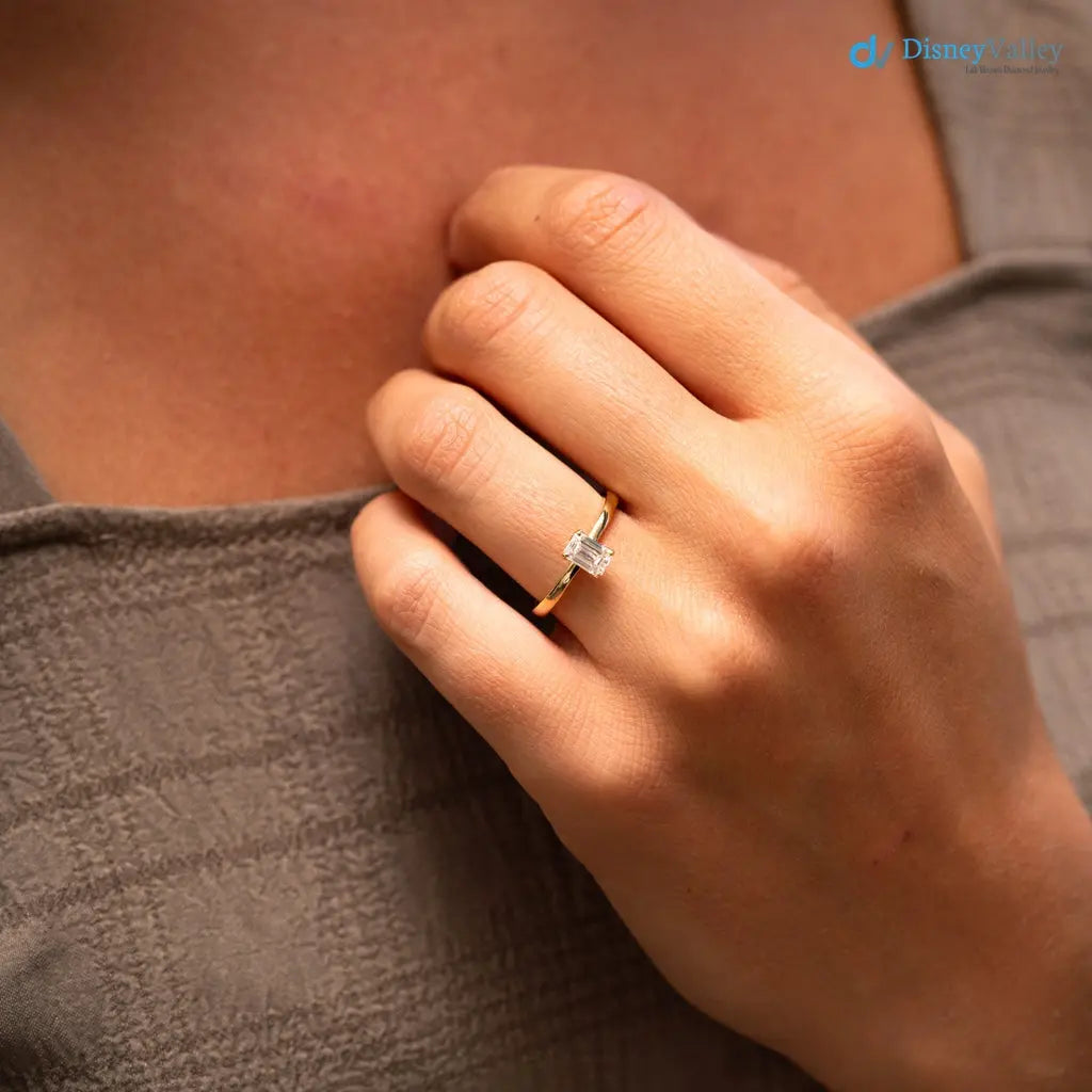 single stone emerald moissanite minimalist wedding ring Secondary image