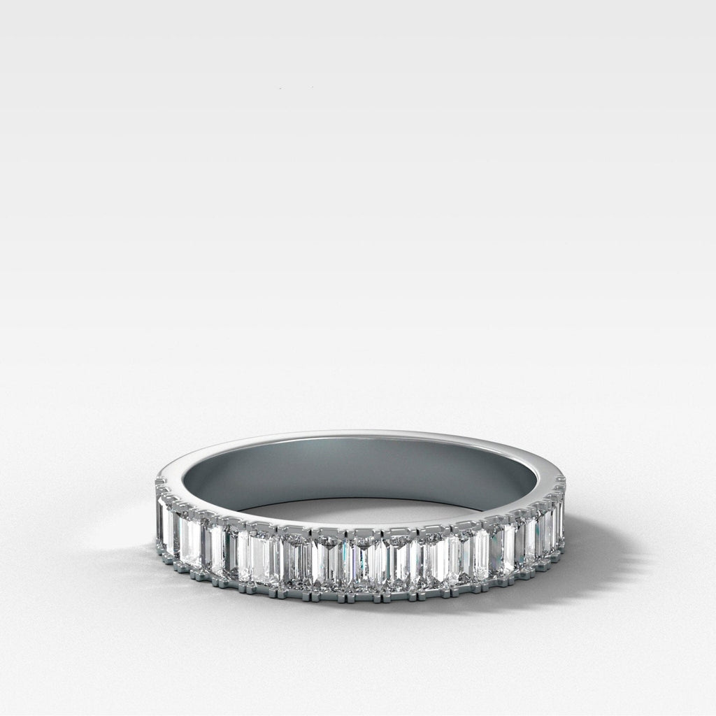 Straight Edge Baguette Diamond Wedding Band